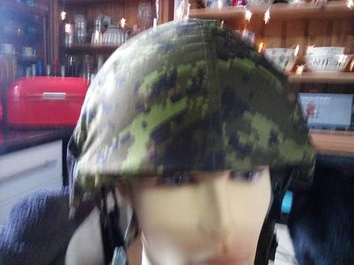 Canadian CG634 Balistic Kevlar Helmet