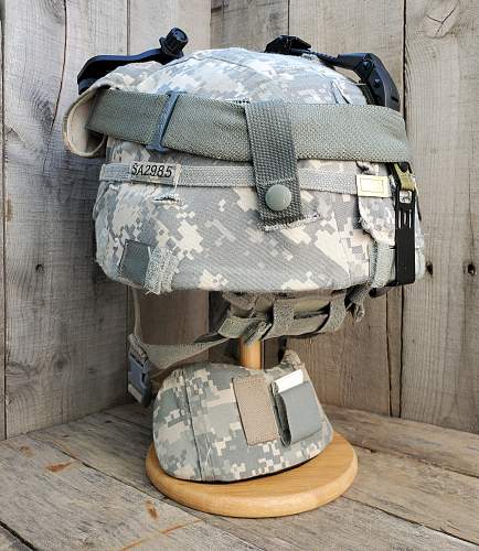 2005 Dated US Advanced Combat Helmet ( ACH )