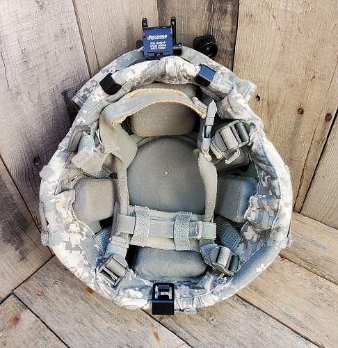 2005 Dated US Advanced Combat Helmet ( ACH )