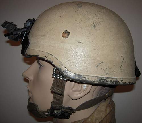 Sprunggefechtshelm Bundeswehr / BW Paratroopers Helmet