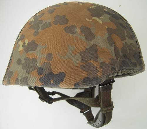 German M 828 paratrooper helmet &quot;Sprunggefechtshelm&quot;