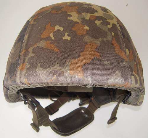 German M 828 paratrooper helmet &quot;Sprunggefechtshelm&quot;