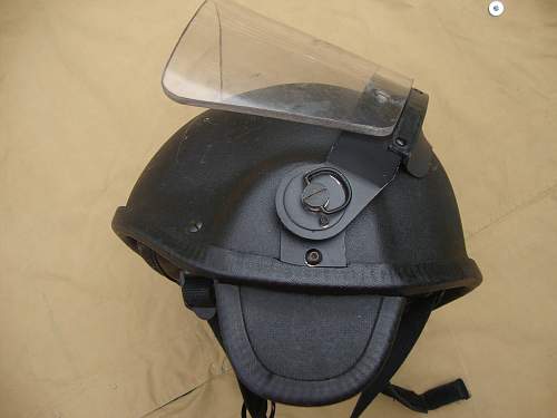 SAS AC/100 Composite helmet