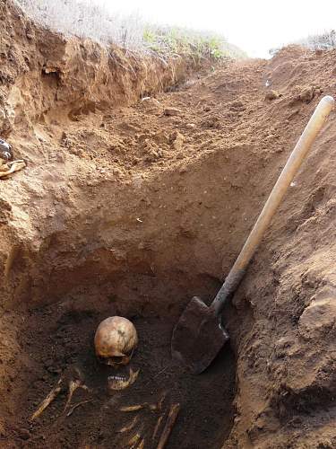 Stalingrad: digging near Gorodis&#1089;he &amp; Gumrak