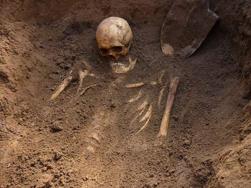 Stalingrad: digging near Gorodis&#1089;he &amp; Gumrak