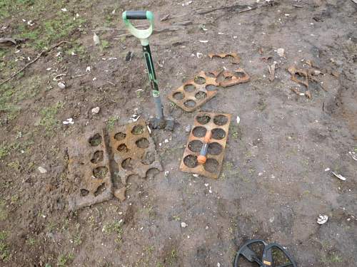 Australian  WWII - Far North  Queensland Metal detecting and  recovery