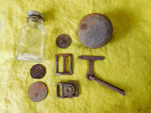 Australian  WWII - Far North  Queensland Metal detecting and  recovery