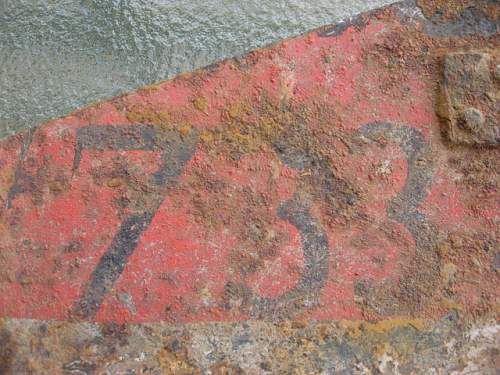 Stalingrad dug metal marker pennant