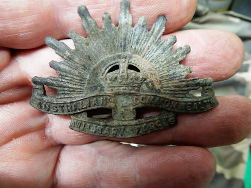 Australian  WWII - Far North  Queensland Metal detecting and  recovery