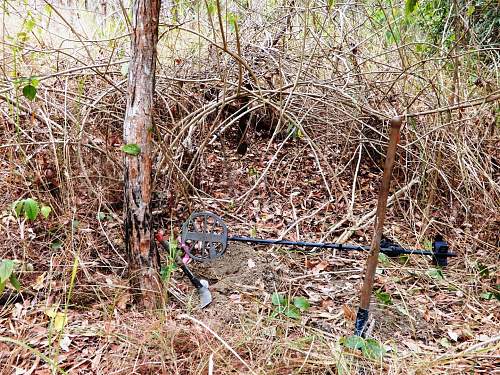 Australian  WWII - Far North  Queensland Metal detecting and  recovery