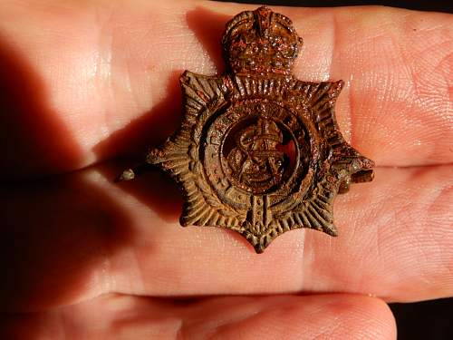 Australian  WWII - Far North  Queensland Metal detecting and  recovery