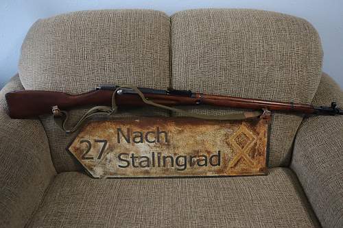 Original &quot;Nach Stalingrad&quot; sign from the 14th Panzer Division