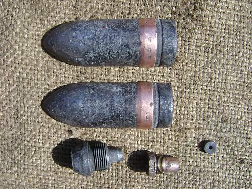 Grenades (ammunition) of the First and Second World War. View from the inside