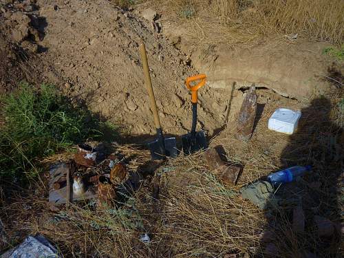 Stalingrad: digging near Gorodis&#1089;he &amp; Gumrak