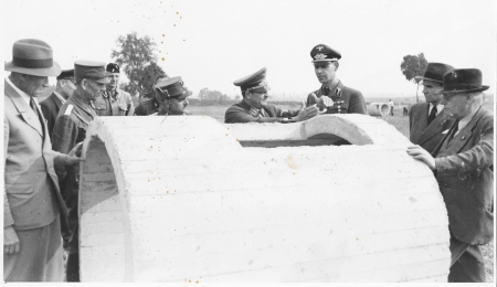 Einmannbunkers (Luftschutzzelle) in Konigsberg i/Pr. (Kaliningrad now)