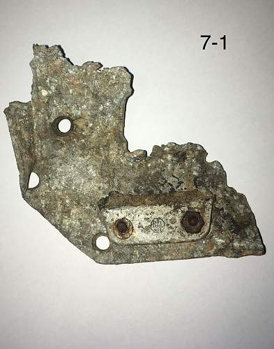 German relics found in Vari-Voula-Vouliagmeni, Greece