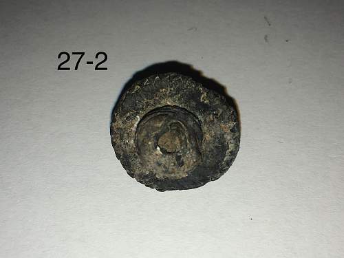 German relics found in Vari-Voula-Vouliagmeni, Greece