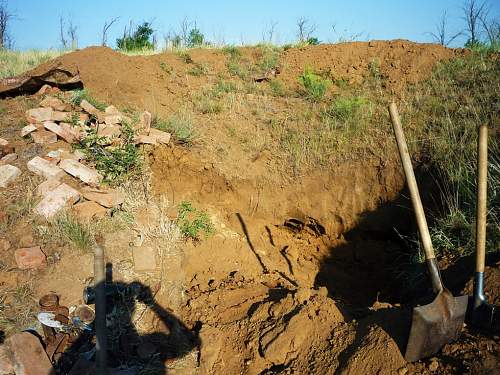 Stalingrad: digging near Gorodis&#1089;he &amp; Gumrak