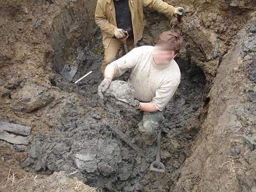 SS Bunker in Wolchow front- finds