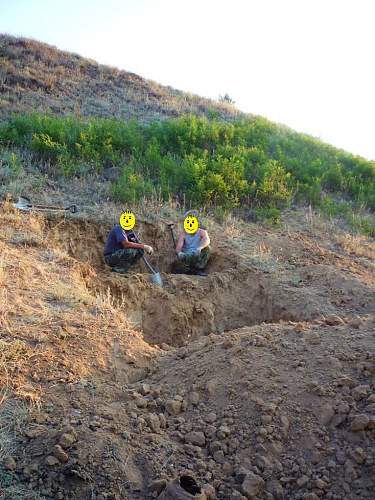 Stalingrad: digging near Gorodis&#1089;he &amp; Gumrak