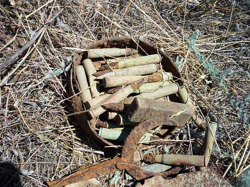 Stalingrad: digging near Gorodis&#1089;he &amp; Gumrak