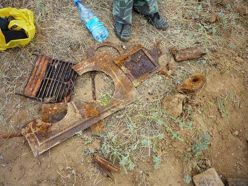 Stalingrad: digging near Gorodis&#1089;he &amp; Gumrak