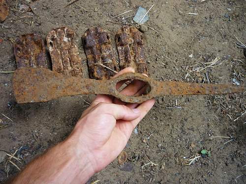 Stalingrad: digging near Gorodis&#1089;he &amp; Gumrak