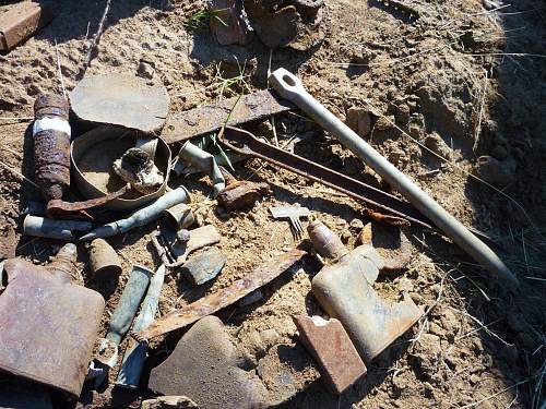 Stalingrad: digging near Gorodis&#1089;he &amp; Gumrak