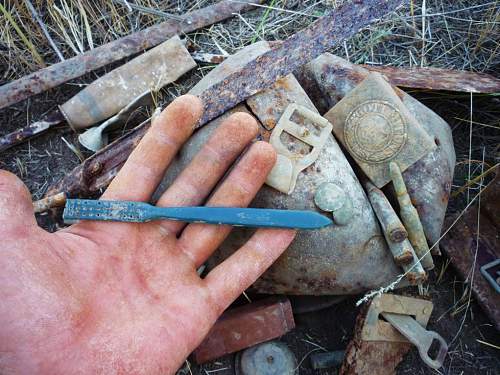 Stalingrad: digging near Gorodis&#1089;he &amp; Gumrak