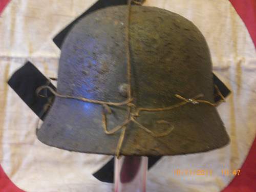 SD luft helmet with bailing wire found SEELOW HEIGHTS