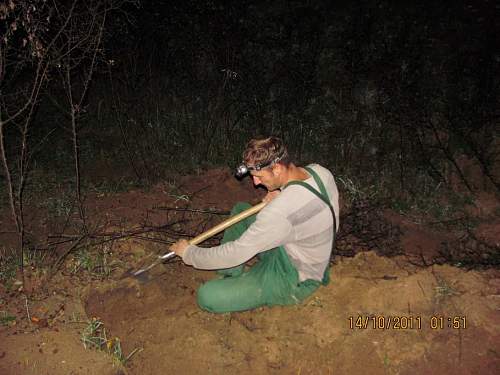 Stalingrad: digging near Gorodis&#1089;he &amp; Gumrak