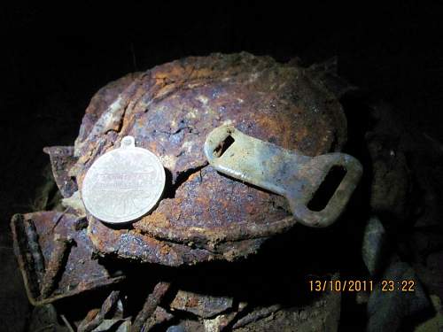 Stalingrad: digging near Gorodis&#1089;he &amp; Gumrak