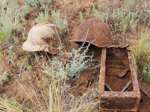 Stalingrad: digging near Gorodis&#1089;he &amp; Gumrak