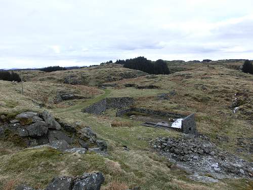 Digging trip to German Coastal Defense Battery