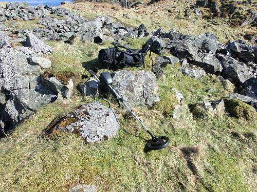 Digging trip to German Coastal Defense Battery