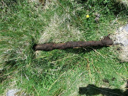 Digging trip to German Coastal Defense Battery