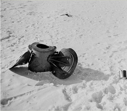 Stalingrad: digging near Gorodis&#1089;he &amp; Gumrak