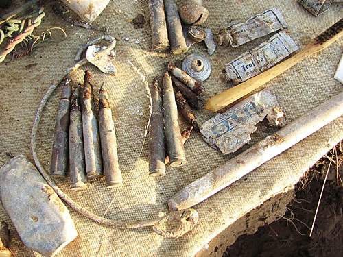 Stalingrad: digging near Gorodis&#1089;he &amp; Gumrak