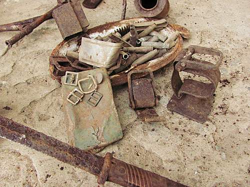 Stalingrad: digging near Gorodis&#1089;he &amp; Gumrak