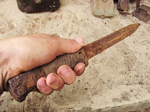 Stalingrad: digging near Gorodis&#1089;he &amp; Gumrak