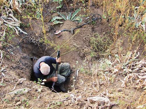 Stalingrad: digging near Gorodis&#1089;he &amp; Gumrak