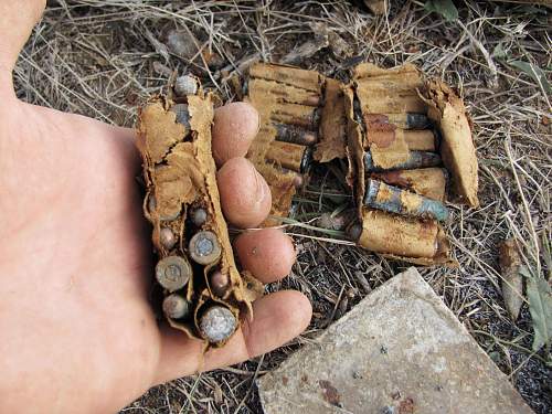 Stalingrad: digging near Gorodis&#1089;he &amp; Gumrak