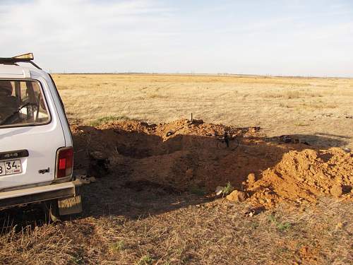 Stalingrad: digging near Gorodis&#1089;he &amp; Gumrak