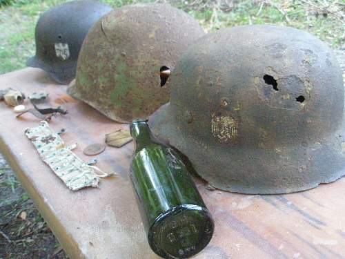 Narva Battlefield Helmet Finds Soviet/ German Relics