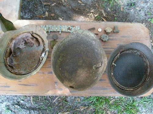 Narva Battlefield Helmet Finds Soviet/ German Relics