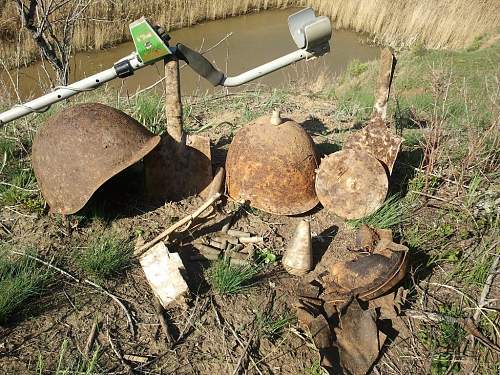 Stalingrad: digging near Gorodis&#1089;he &amp; Gumrak