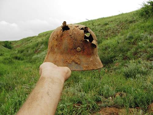 Stalingrad: digging near Gorodis&#1089;he &amp; Gumrak