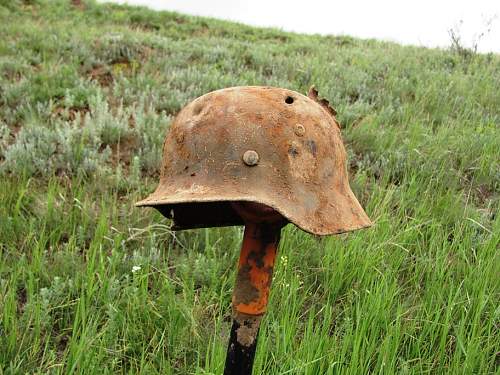 Stalingrad: digging near Gorodis&#1089;he &amp; Gumrak