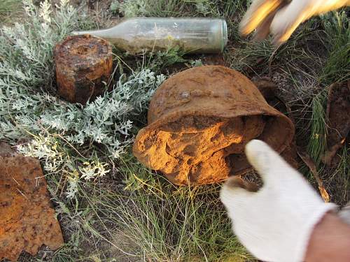 Stalingrad: digging near Gorodis&#1089;he &amp; Gumrak