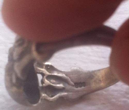 German Skull ring Id.